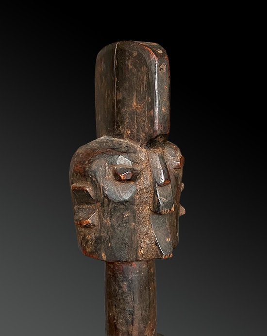 STATUETTE Kundul Culture Wurkun, region of Muri, Nigeria First half of the 20th century