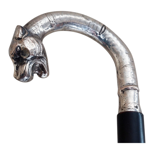 Walking stick with silver knob in the shape of a panther head, early 20th century, 90 cm long