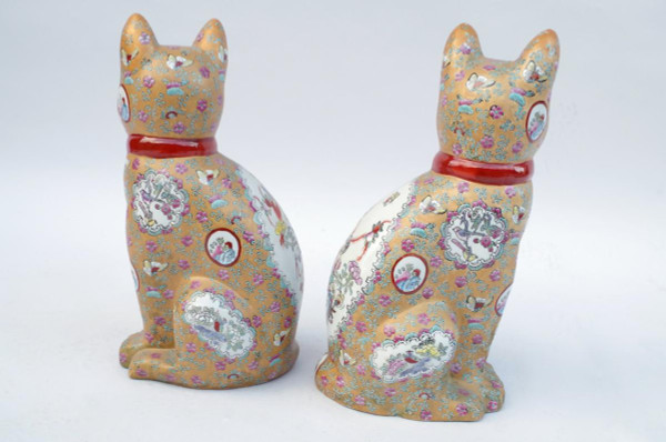 Pair of "Cats" sculptures in Chinese earthenware, 20th century - LS3447321