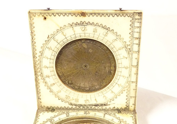 Universal Sundial Lunar Diptych Jacques Sénécal Ivory Dieppe 17th century