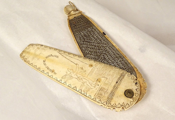 Carved Ivory Tobacco Grater Dieppe Angelot Peach Fish Fidelity 18th century