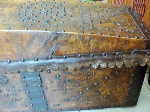 Old Gothic style travel chest in wood and studded leather, late 18th century