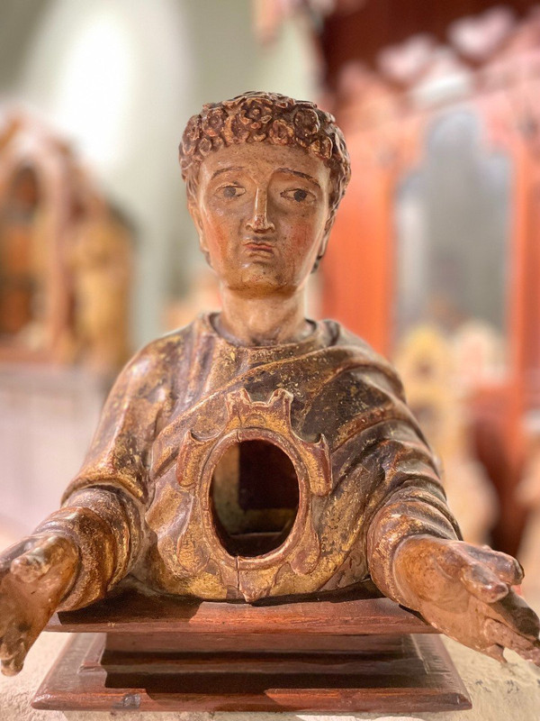 17th Century Spanish Wooden Reliquary Bust