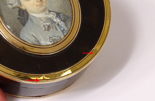 Box Round Tortoiseshell Solid Gold Miniatures Portrait Gentlemen Aristocrats 18th century