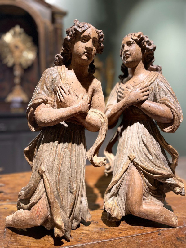 Pair Of Altar Angels - 17th Century