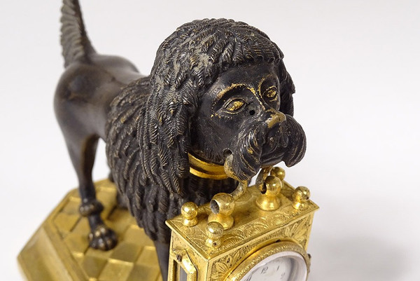 Uhr aus vergoldeter Bronze, Pudelhund, Berthoud, Paris, 19. Jahrhundert