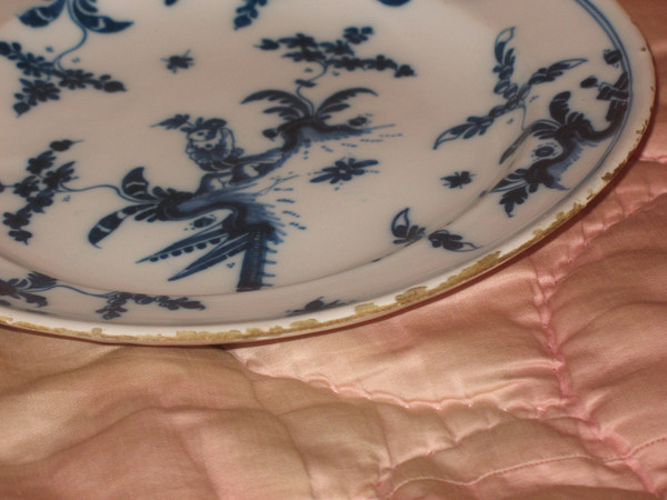 Pair of earthenware plates from Marseille, 18th century Chinese decor in shades of blue