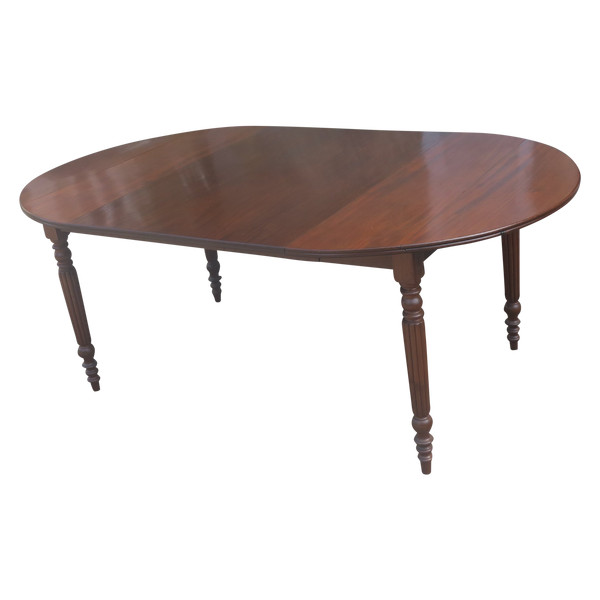 Round mahogany table with extension leaf