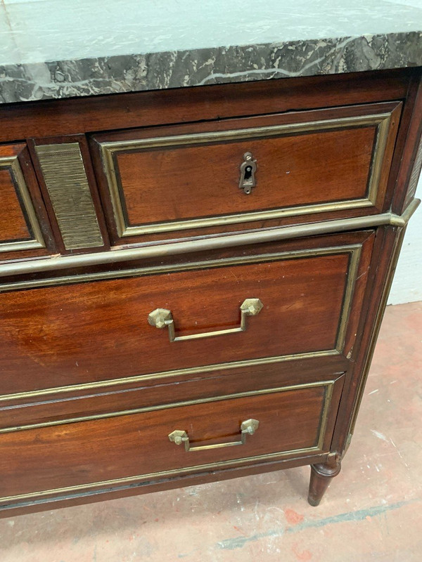 Louis XVI Style Commode In Mahogany Veined Gray Marble Top XIX Century