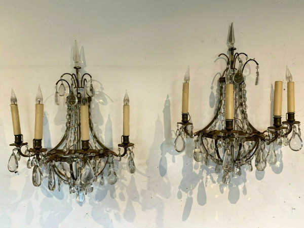 Pair of Bronze Basket Sconces With XXth Century Pendants