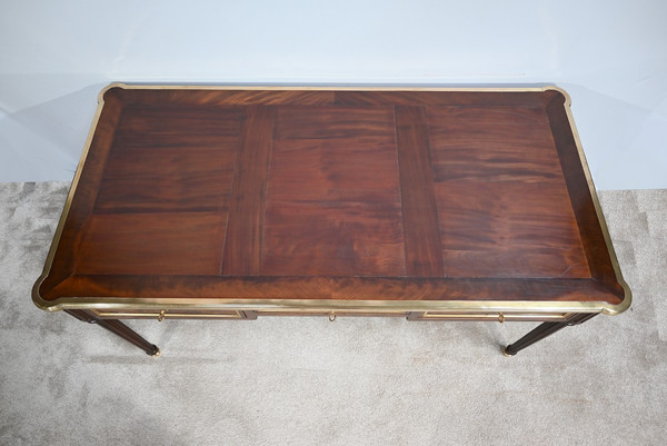 Mahogany flat desk, Louis XVI style - 1st Part of the XIXth century