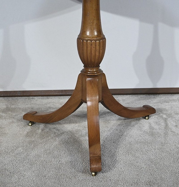 Tripod Pedestal Table in Solid Walnut, Restoration Period - Early 19th Century