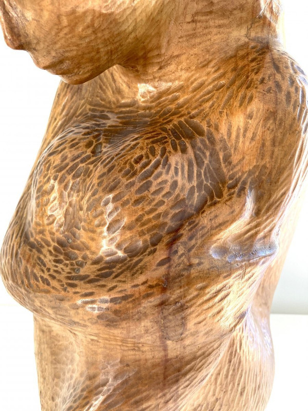 Große Skulptur Junge Frau 64 cm, Massivholz, Von Michel Bonnand