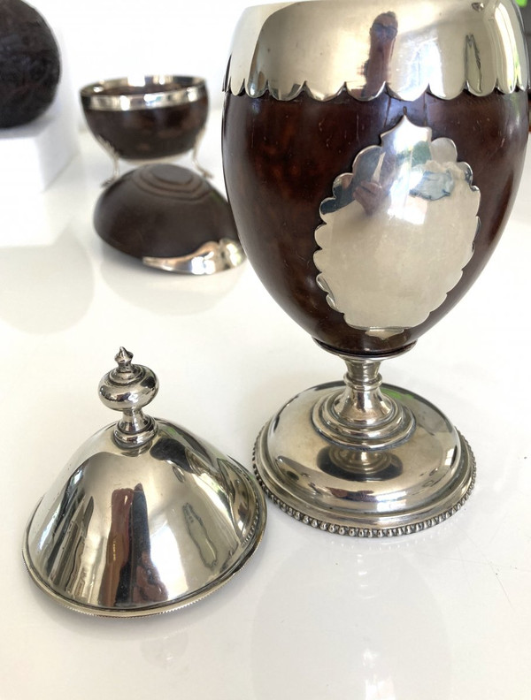 Coconut - English cup mounted on silver plated metal (English work)