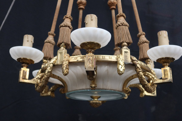 Large Chandelier In Gilt Bronze And Alabaster Late 19th Century