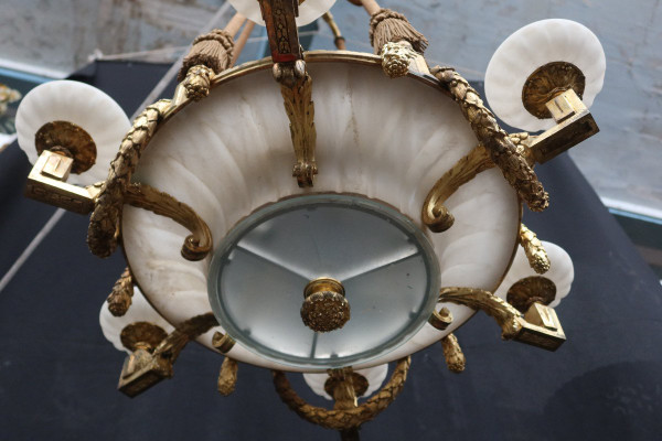 Large Chandelier In Gilt Bronze And Alabaster Late 19th Century