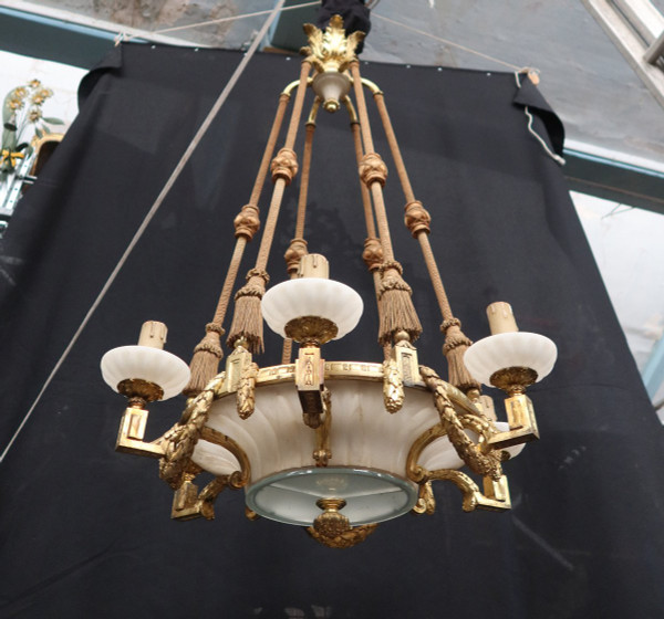 Large Chandelier In Gilt Bronze And Alabaster Late 19th Century