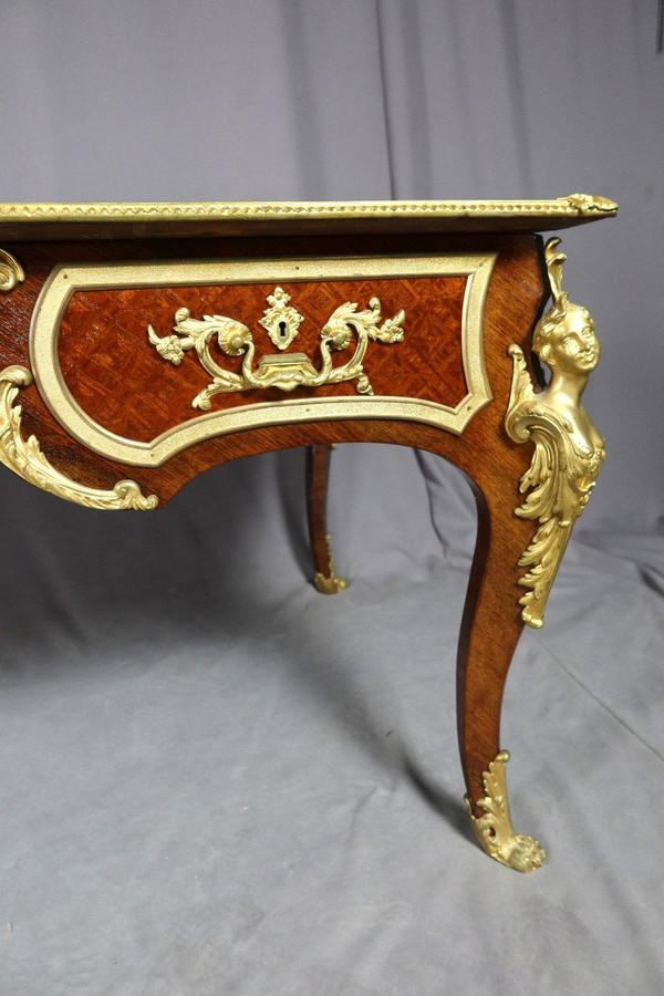 Louis XV desk