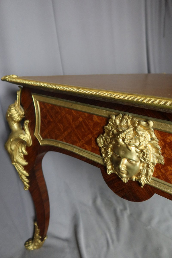 Louis XV desk