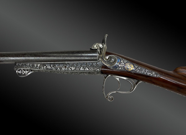 Necessary box containing a luxurious shotgun signed J. CHALET. - France - 19th century