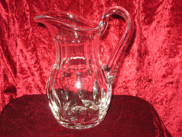 Cristal Saint Louis carafe and pitcher in cut crystal from the 20th century