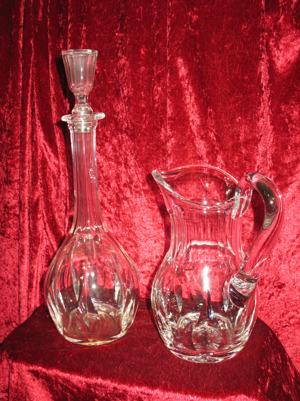 Cristal Saint Louis carafe and pitcher in cut crystal from the 20th century