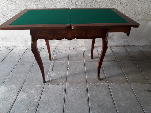 Early 20th century marquetry games table, decorated with flowers