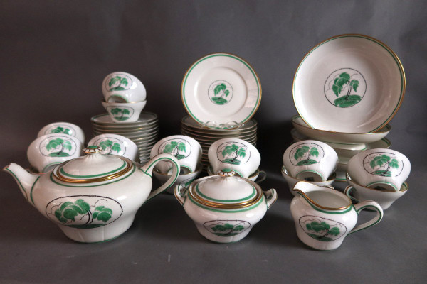 Rouard Art Deco Porcelain Tea and Dessert Service in Paris