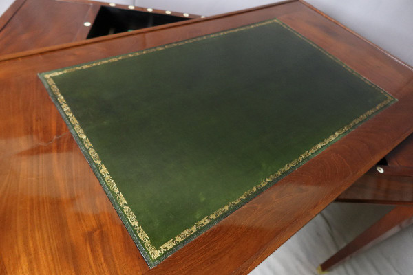 Louis XVI Games Table