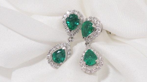 Pair Of Drop Earrings In White Gold, Emeralds And Diamonds