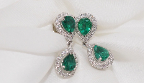 Pair Of Drop Earrings In White Gold, Emeralds And Diamonds