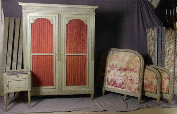 Louis XVI Bedroom Furniture