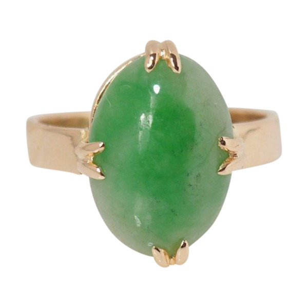 Yellow Gold And Jade Ring