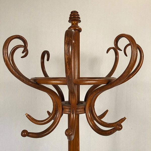 Parrot coat rack, curved wood, art nouveau period (Jacob & Josef Kohn?)