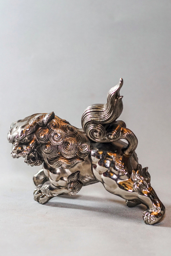 Small sculpture of a Guardian Lion, “Lion de Fo”, “Chien de Fo”.