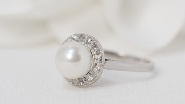 Ring In White Gold, Cultured Pearl And Diamonds