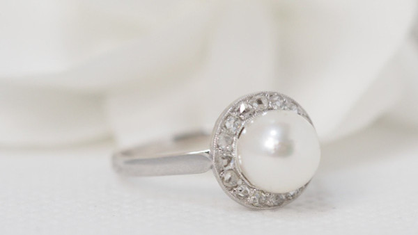 Ring In White Gold, Cultured Pearl And Diamonds