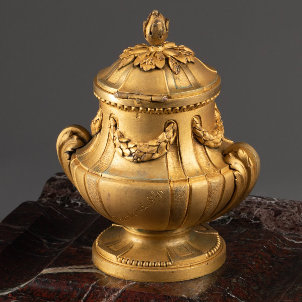 Inkwell, Gilt Bronze And Marble. Susse Frères Foundry, 19th Century