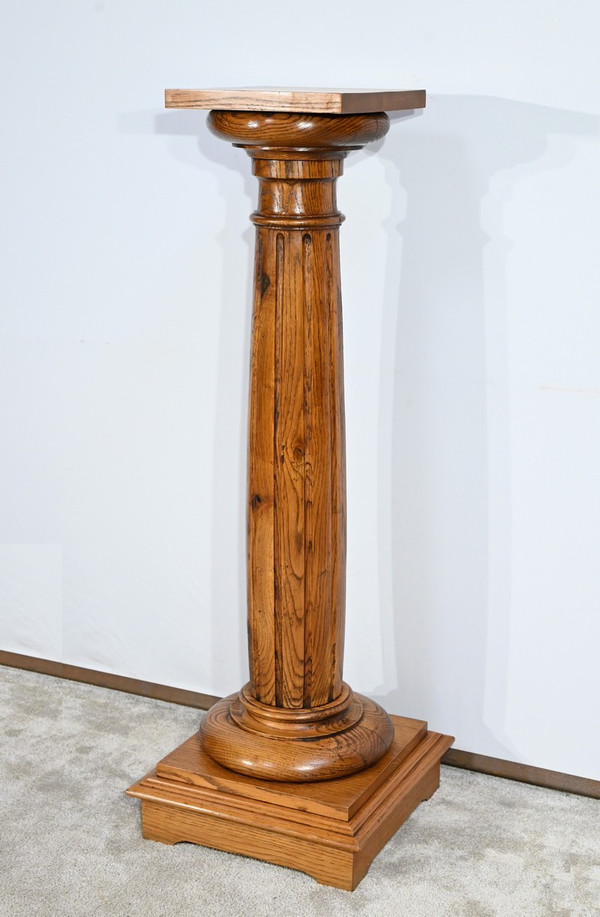 Important Column in Solid Oak – 1900