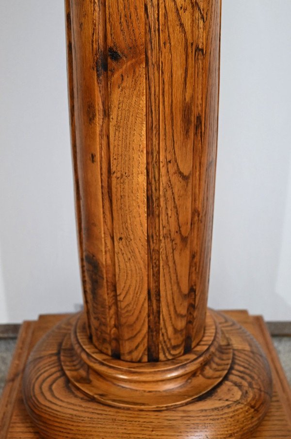 Important Column in Solid Oak – 1900