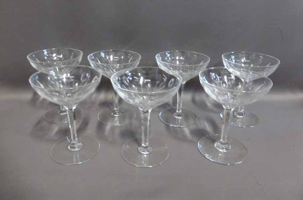 Service Of 50 Glasses And 6 Crystal Carafes