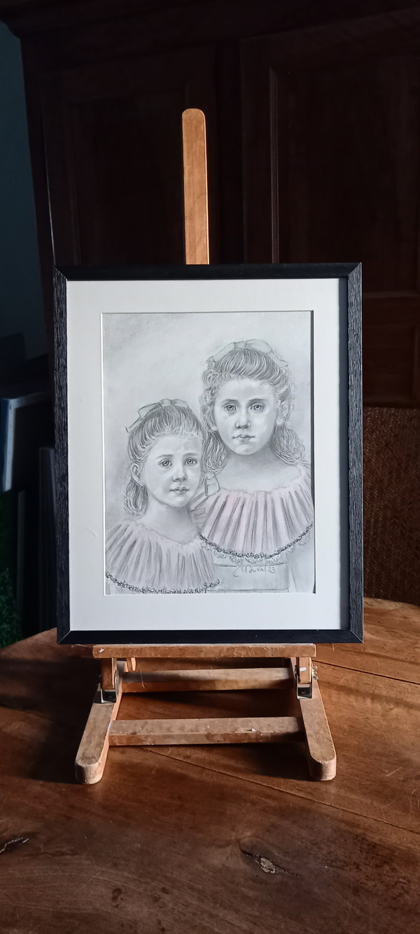 Portrait of two little girls/gray pencil drawing