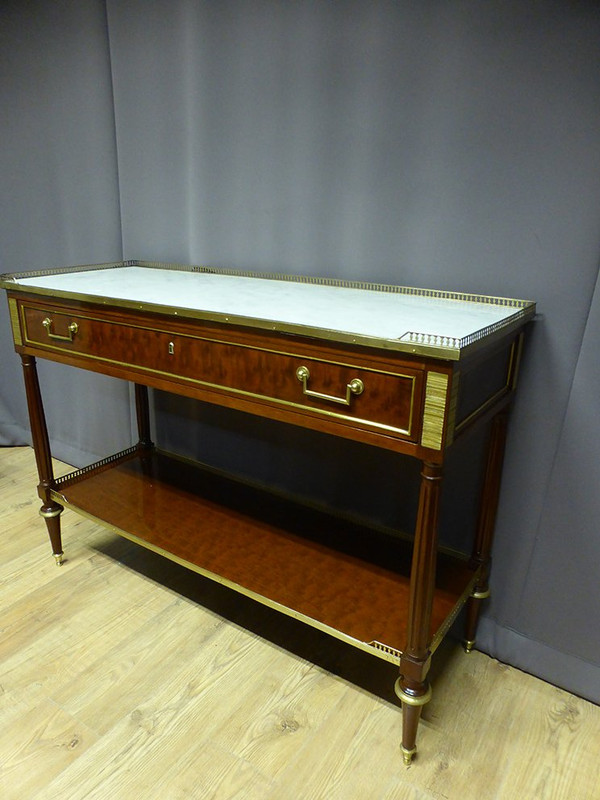 Console Louis XVI