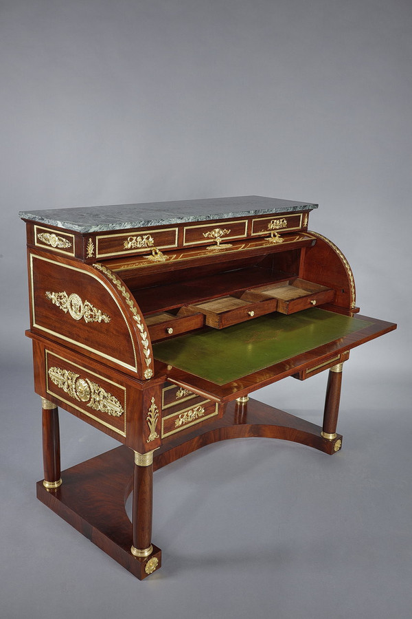 Cylinder desk, mahogany and bronzes with winged victory motifs, Empire style, 19th century