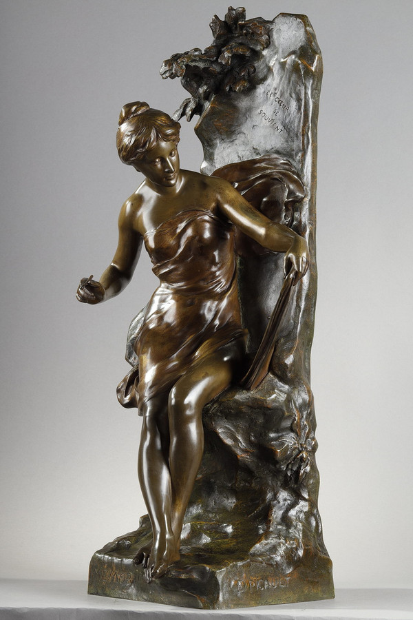 "Memoria" sculpture in patinated bronze, signed Emile Louis Picault, late 19th century