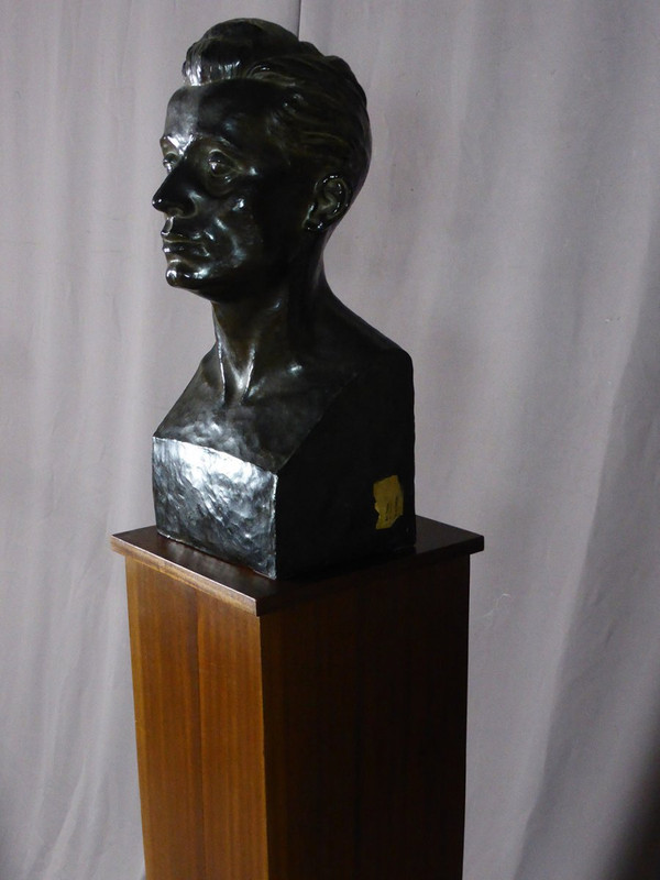 Bronze Grethe Gyde Petersen