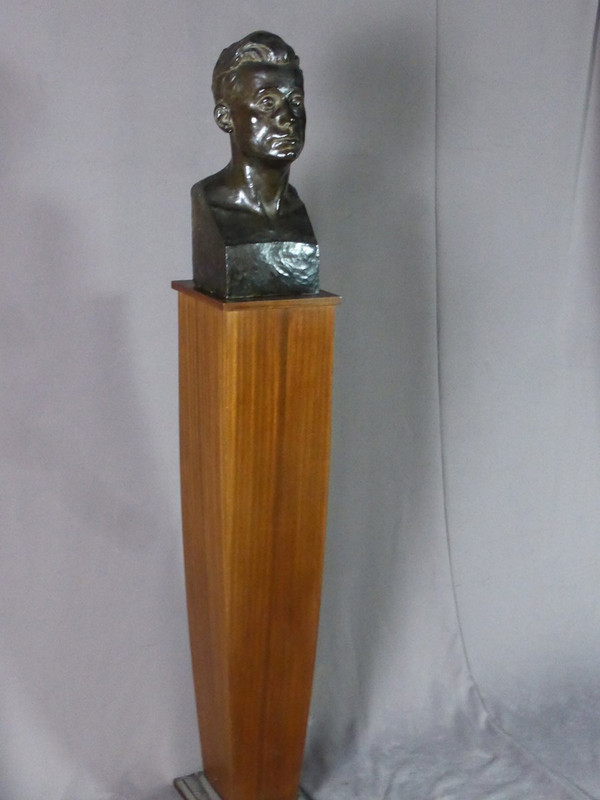 Bronze Grethe Gyde Petersen