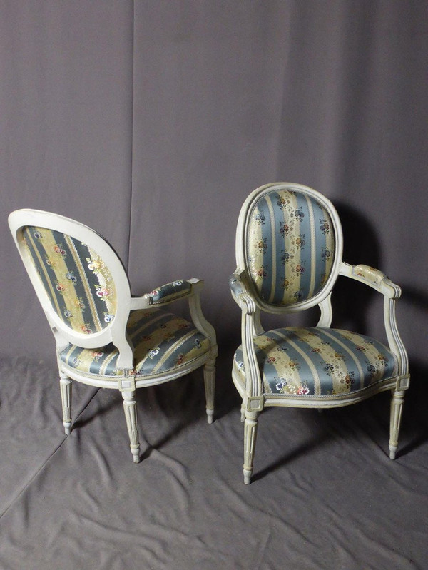 Paire De Fauteuils Louis XVI