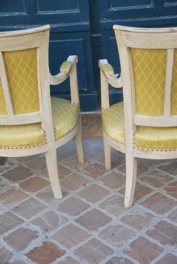 Paire De Fauteuils En Bois Laqué époque Directoire