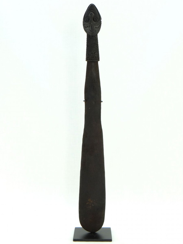 Peuple Sepik, Paouasie Nouvelle-guinée, Spatule à Sagou En Bois Sculpté.